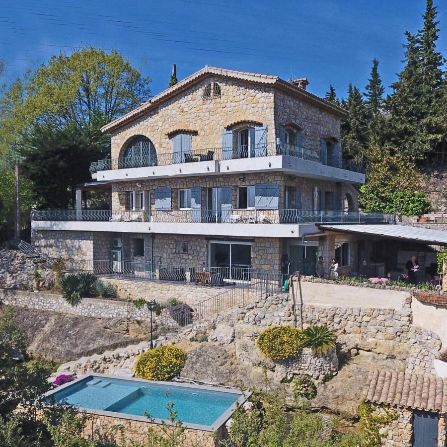 Bed and Breakfast Au Pied Des Baous Ванс Екстер'єр фото